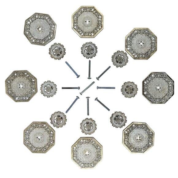 Set 8 Vintage 1970s "French Provincial" White Gold Cast Metal DRAWER PULLS Japan - Picture 4 of 8